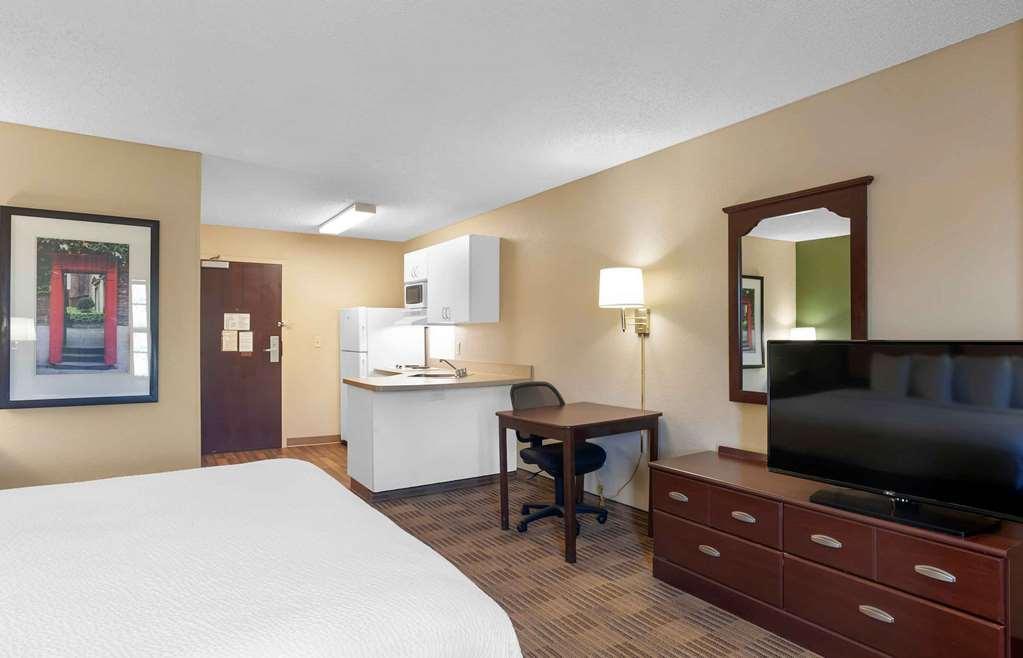 Extended Stay America Select Suites - Jacksonville - Lenoir Avenue East Habitación foto