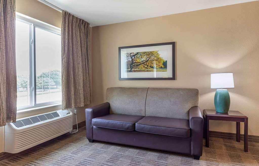 Extended Stay America Select Suites - Jacksonville - Lenoir Avenue East Habitación foto