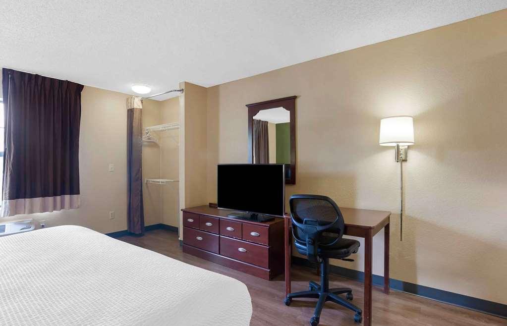 Extended Stay America Select Suites - Jacksonville - Lenoir Avenue East Habitación foto
