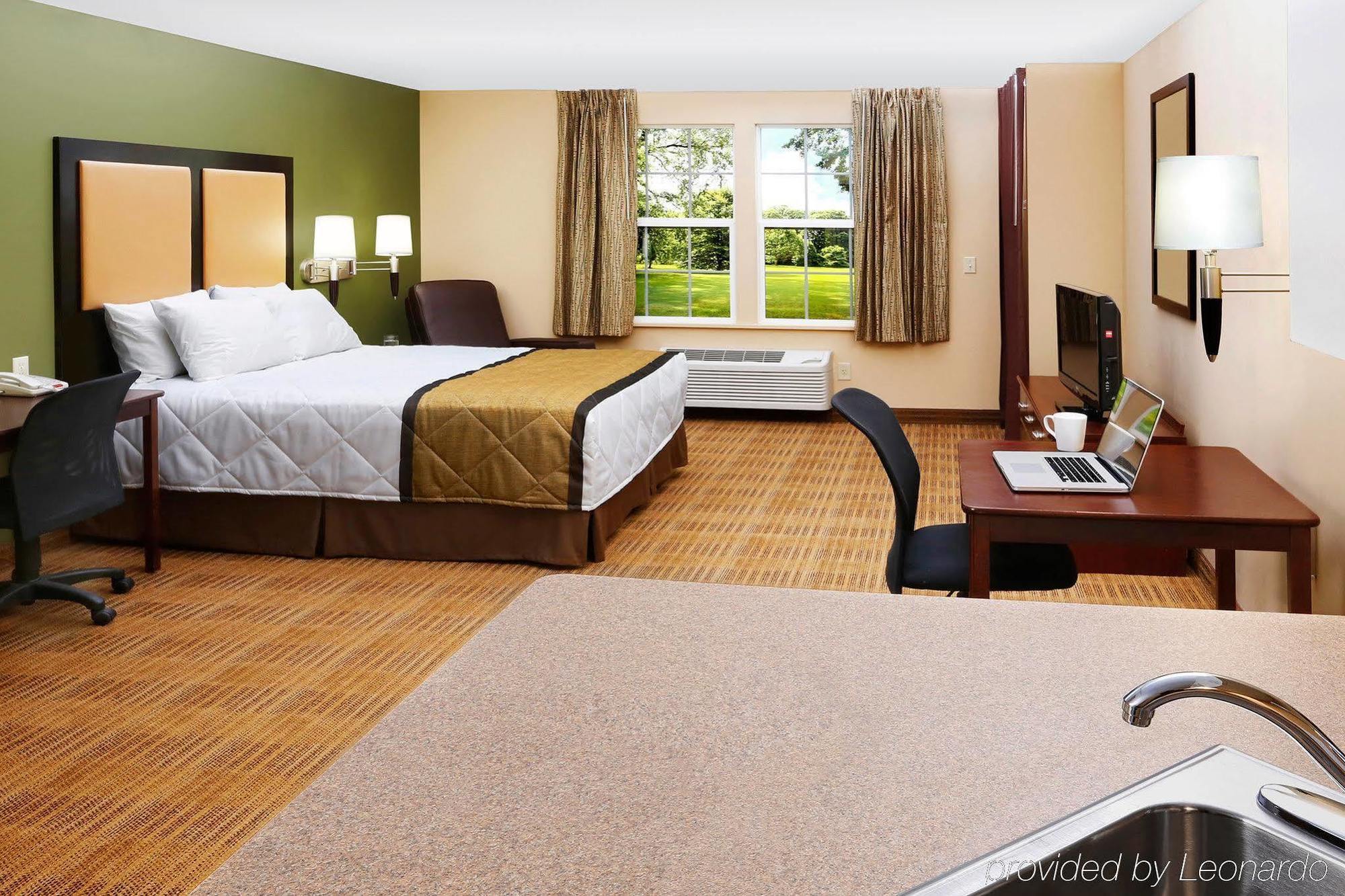 Extended Stay America Select Suites - Jacksonville - Lenoir Avenue East Exterior foto